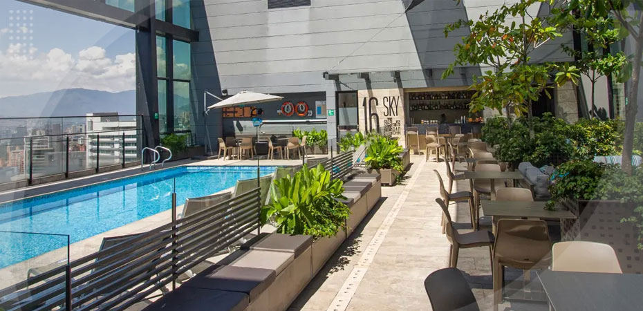 hotel estelar Square Medellín